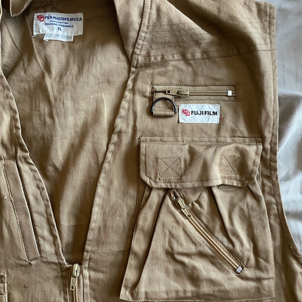 Fuji film vest. XL. Good condition.
